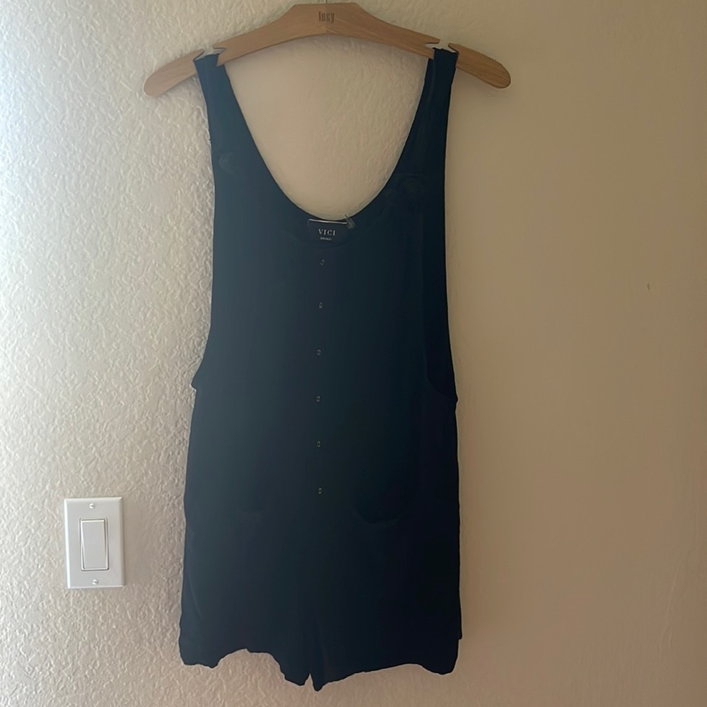 Black Sleeveless Romper